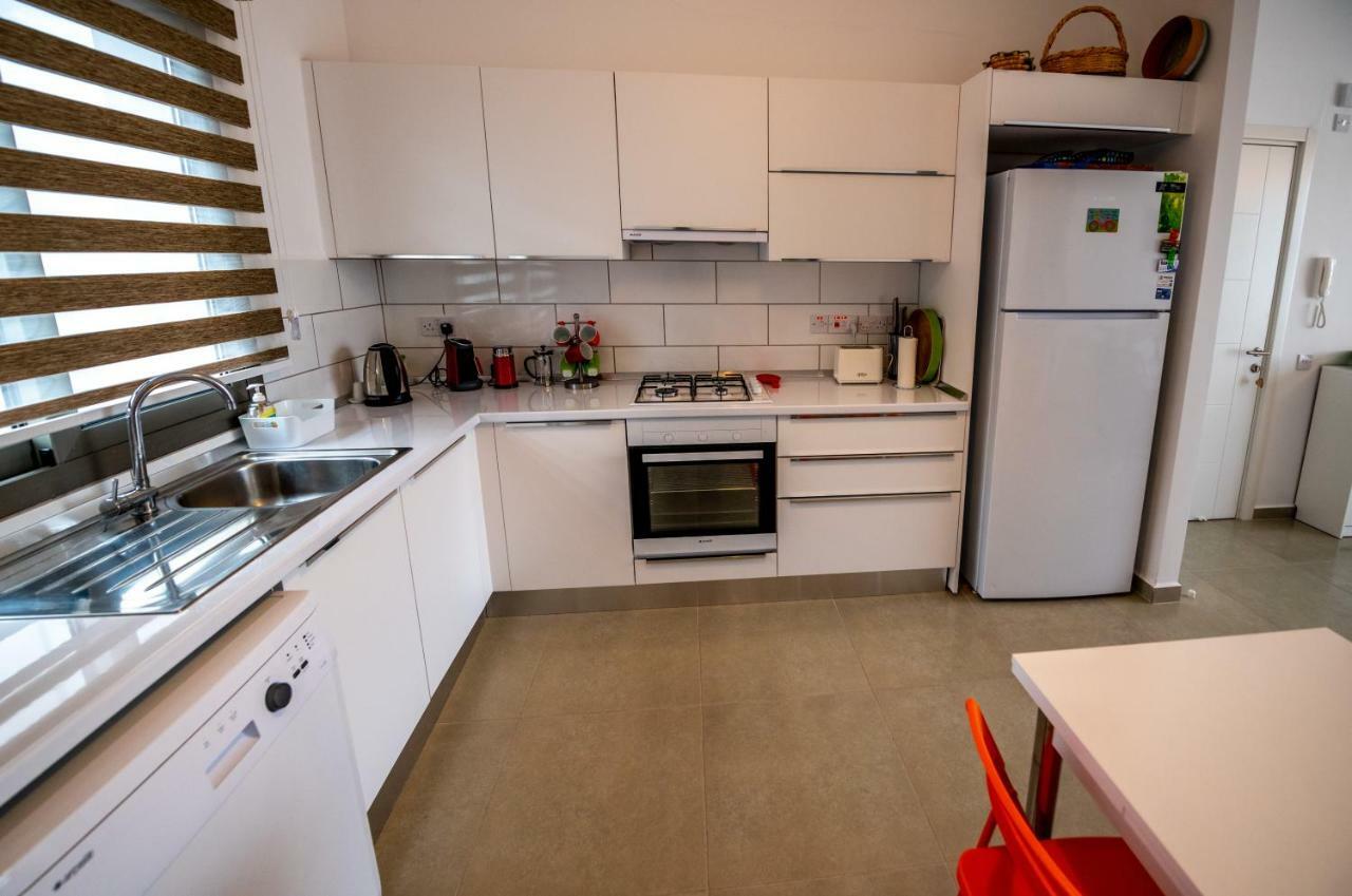 Milos Park Home - Alsancak Karavas  Exterior foto